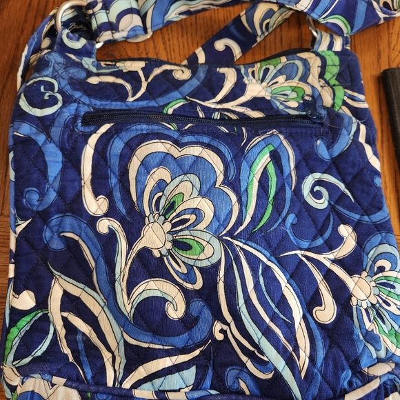 Vera Bradley Crossbody Bag Blue Green Cream 10.5x10.5 - Picture 2 of 9